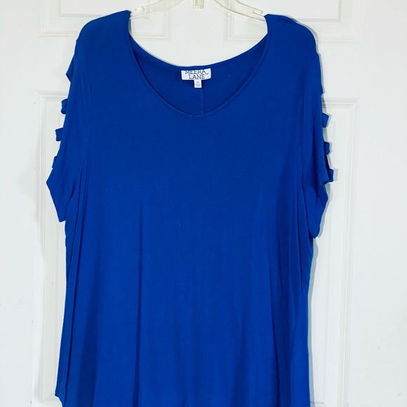 Relaxed Blue Short Sleeve Cut-Out Blouse - Picture 1 of 4